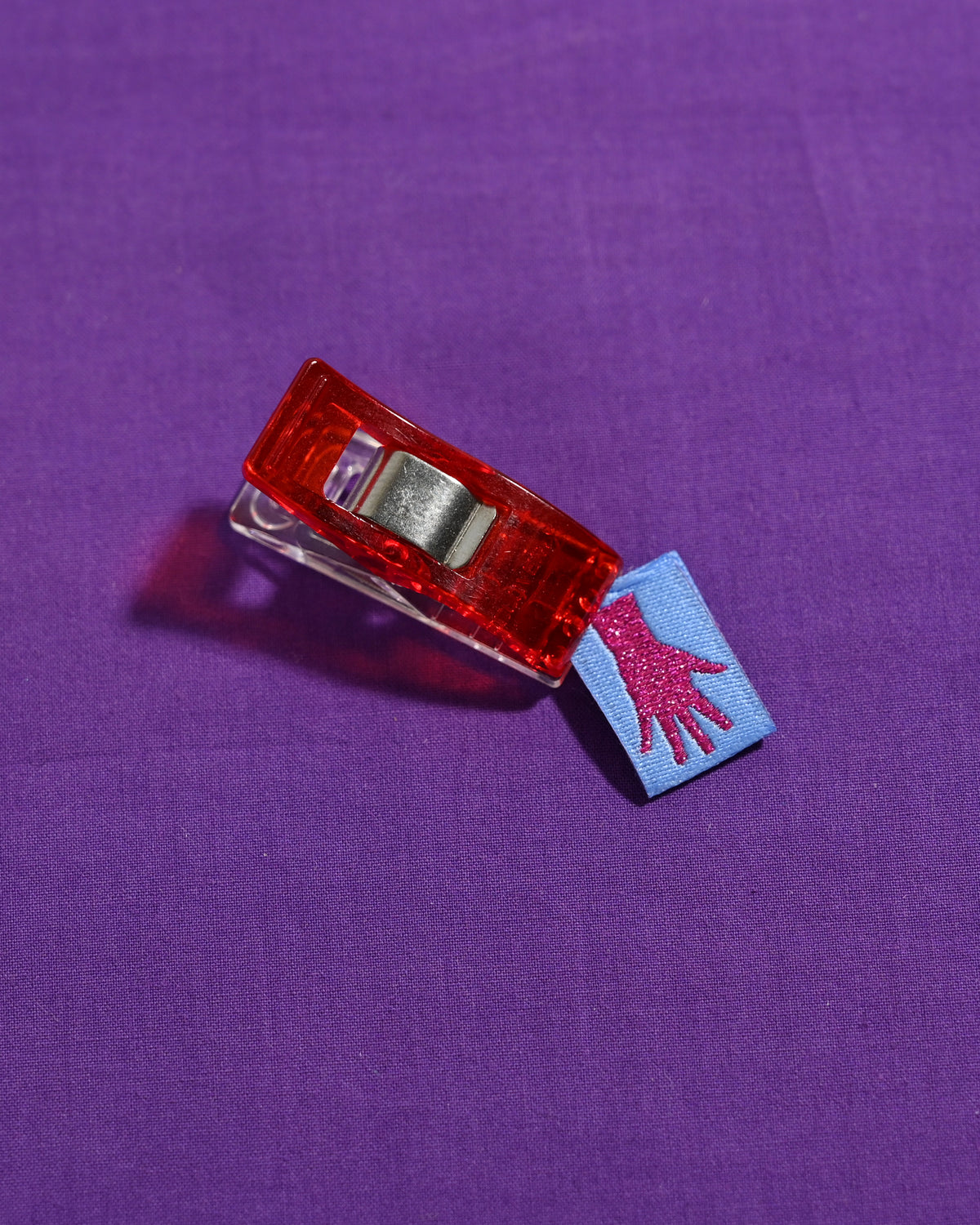 KATM gewebte Etiketten - Metallic Mini Hände