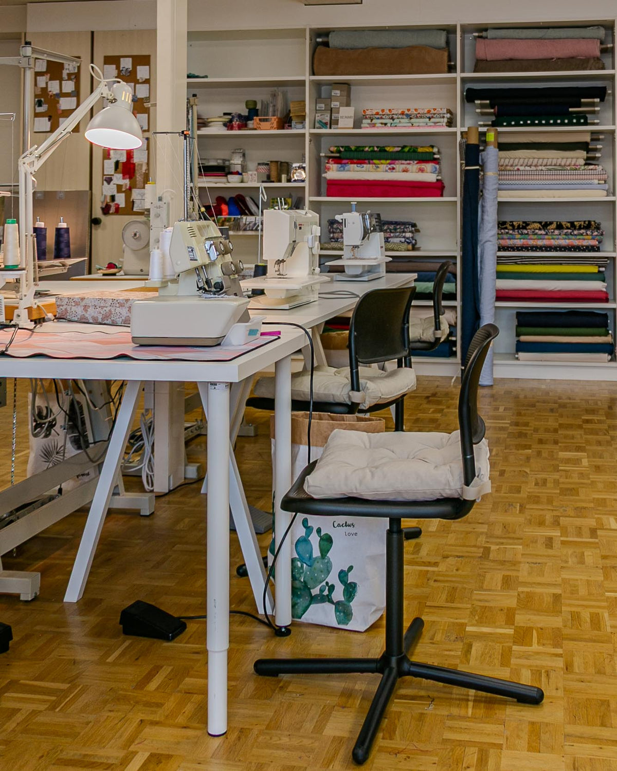 Offenes Atelier: Nähen im Atelier in Niederhasli (ZH)