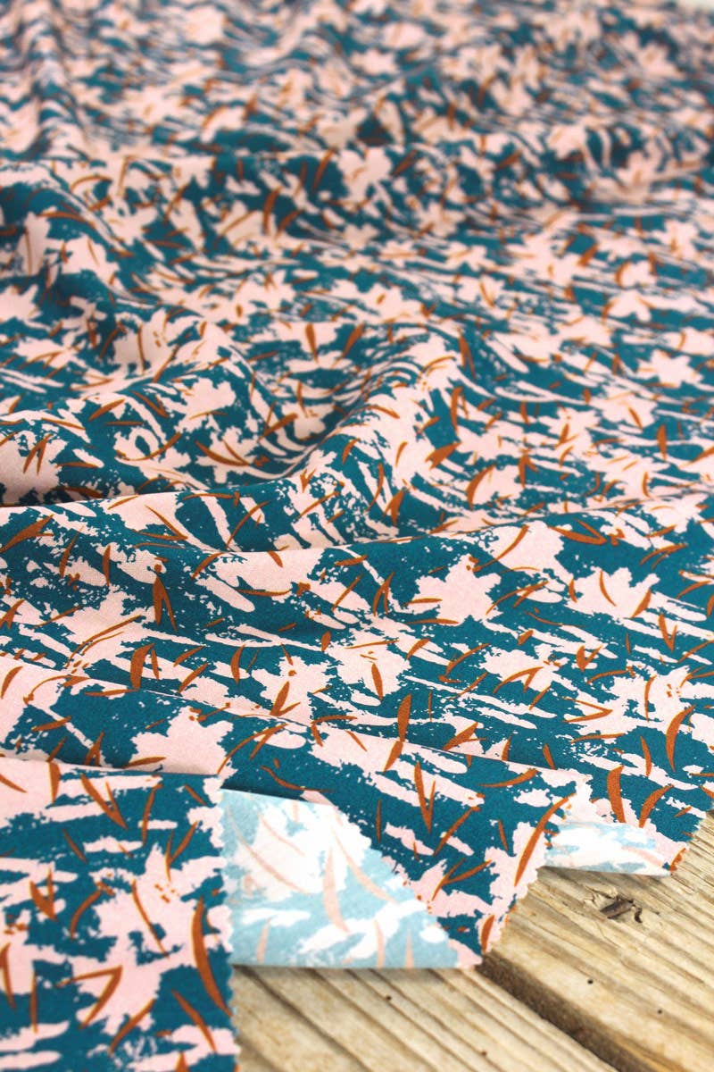 Chalk Viskose Poplin Stoff in Petrolblau
